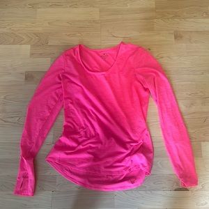 M pink athleta top